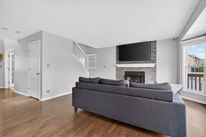 1311 Meadow Lane, North Aurora, IL 60542 - Photo 15