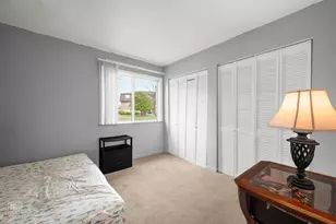 7109 Laverne Ln, Tinley Park, IL 60477 - Photo 7