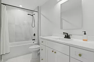 7214 S 78th Ave, Bridgeview, IL 60455 - Photo 15