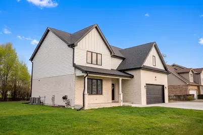 7214 S 78th Avenue, Bridgeview, IL 60455 - Photo 1