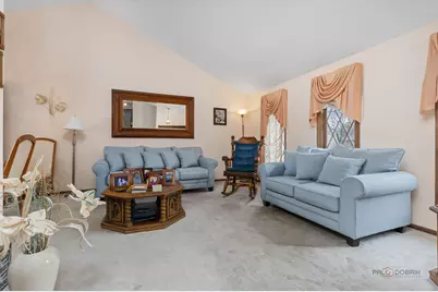 1124 N Anvil Court, Addison, IL 60101 - Photo 5
