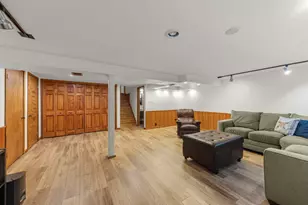 188 S Ellyn Ave, Glen Ellyn, IL 60137 - Photo 25