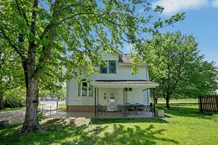 1211 16th Ave, Erie, IL 61250 - Photo 33