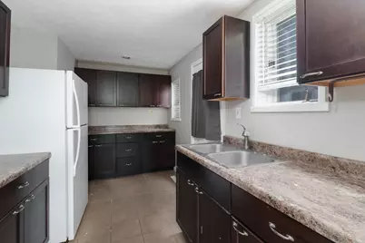 104 S Gridley Street, Bloomington, IL 61701 - Photo 5