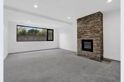1445 W Grand Avenue #1E, Chicago, IL 60642 - Photo 17