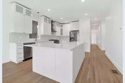 1445 W Grand Avenue #1E, Chicago, IL 60642 - Photo 3