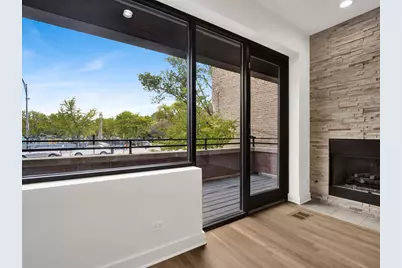 1445 W Grand Avenue #1E, Chicago, IL 60642 - Photo 7