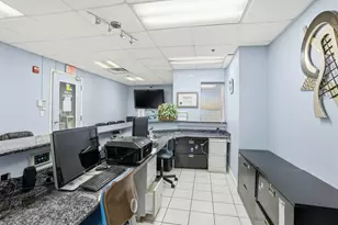 2071 Irving Park Rd, Hanover Park, IL 60133 - Photo 9