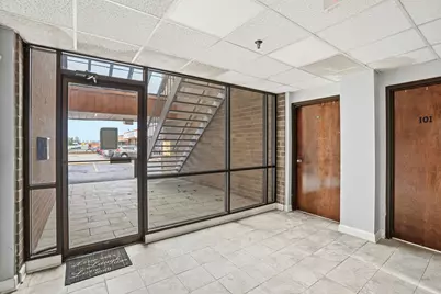 2071 Irving Park Road, Hanover Park, IL 60133 - Photo 5