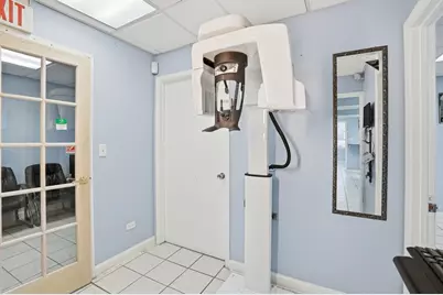 2071 Irving Park Road, Hanover Park, IL 60133 - Photo 23