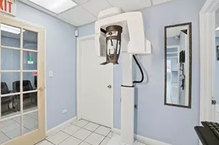2071 Irving Park Rd, Hanover Park, IL 60133 - Photo 23