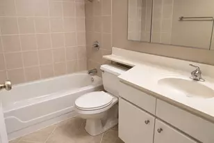 440 N Wabash Ave, Chicago, IL 60611 - Photo 5