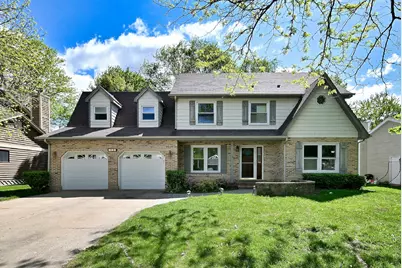 435 Cross Arm Drive, Grayslake, IL 60030 - Photo 1