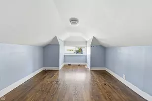 8111 S Manistee Ave, Chicago, IL 60617 - Photo 15