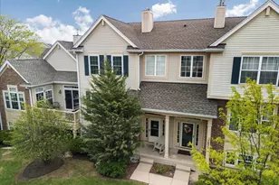 2631 N Greenwood Ave, Arlington Heights, IL 60004 - Photo 1