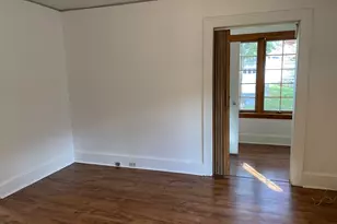 573 Chicago Ave, Highland Park, IL 60035 - Photo 3