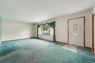603 Orchard Ln, Beecher, IL 60401 - Photo 5