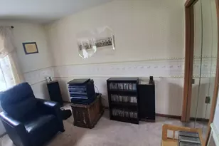 79 Brookstone Dr, Streamwood, IL 60107 - Photo 17