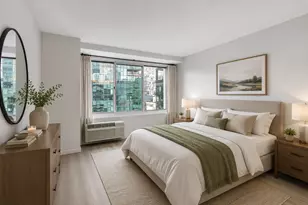 211 E Ohio St, Chicago, IL 60611 - Photo 3