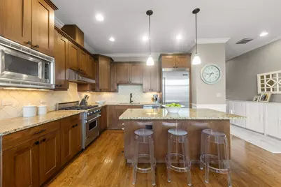 1130 W Diversey Parkway #4W, Chicago, IL 60614 - Photo 7