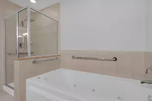 647 Metropolitan Way, Des Plaines, IL 60016 - Photo 7