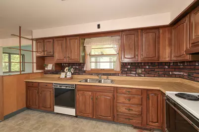 402 N First Street, Elburn, IL 60119 - Photo 5