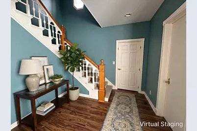 28 S 5th Street, Geneva, IL 60134 - Photo 3
