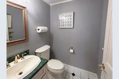28 S 5th Street, Geneva, IL 60134 - Photo 9