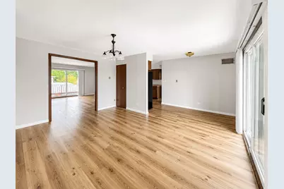 7915 S 84th Avenue #6, Justice, IL 60458 - Photo 5