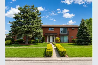 7915 S 84th Avenue #6, Justice, IL 60458 - Photo 1