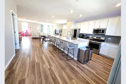 2707 Lily Lane, Rolling Meadows, IL 60008 - Photo 9