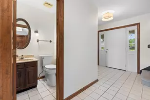 321 Ashwood Dr, Schaumburg, IL 60193 - Photo 11