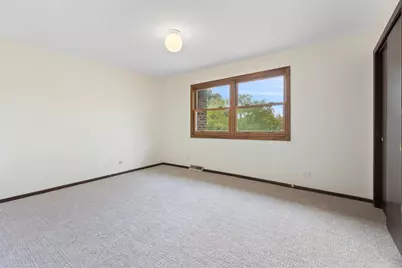 321 Ashwood Drive, Schaumburg, IL 60193 - Photo 17