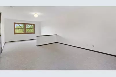 321 Ashwood Drive, Schaumburg, IL 60193 - Photo 13
