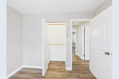 4360 Mumford Drive, Hoffman Estates, IL 60192 - Photo 29