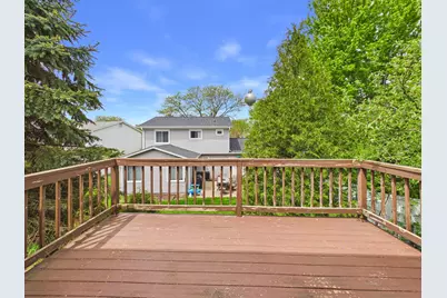 4360 Mumford Drive, Hoffman Estates, IL 60192 - Photo 47