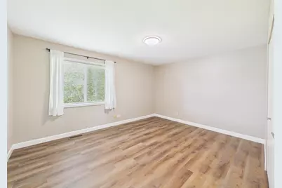4360 Mumford Drive, Hoffman Estates, IL 60192 - Photo 21
