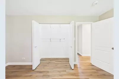 4360 Mumford Drive, Hoffman Estates, IL 60192 - Photo 23