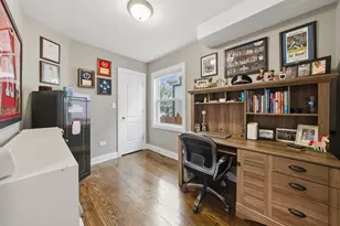 10617 S Whipple St, Chicago, IL 60655 - Photo 7