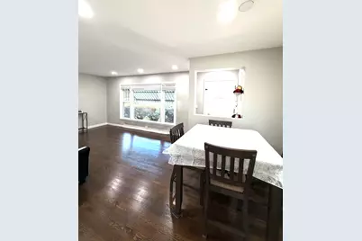 317 S Louis Street, Mount Prospect, IL 60056 - Photo 3