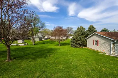 413 N East Street, Cambridge, IL 61238 - Photo 39