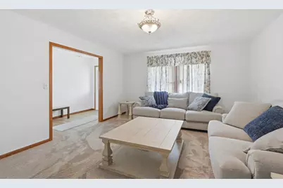 413 N East Street, Cambridge, IL 61238 - Photo 7