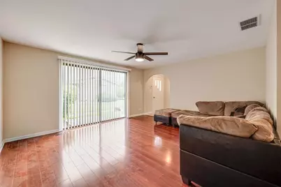 219 Kendrick Court #219, Schaumburg, IL 60194 - Photo 7