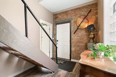 2331 N Elston Court, Chicago, IL 60614 - Photo 3