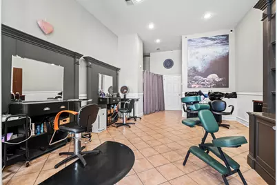 2117 W Belmont Avenue #STE1, Chicago, IL 60618 - Photo 9