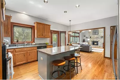 1309 Hawkins Court, Saint Charles, IL 60174 - Photo 11