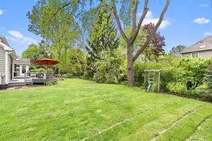 1309 Hawkins Ct, Saint Charles, IL 60174 - Photo 35