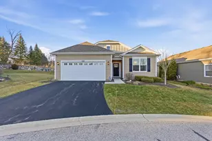 1110 Redtail Ct, Woodstock, IL 60098 - Photo 1