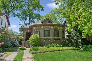 1114 Dobson St, Evanston, IL 60202 - Photo 1