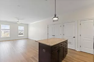 2500 Green Bay Rd, Evanston, IL 60201 - Photo 7